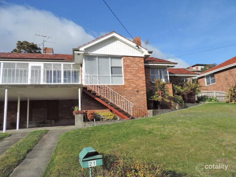68 Henley St, Lindisfarne, TAS 7015