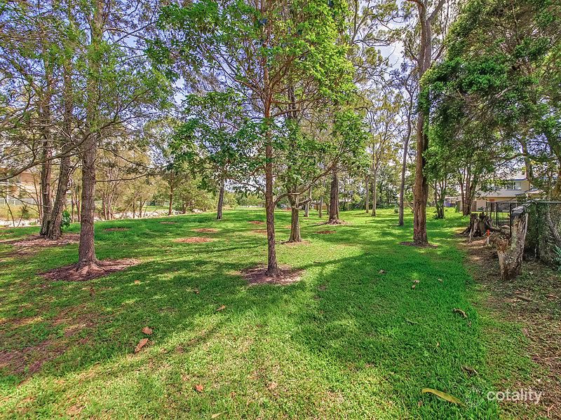 54 Cranleigh St, Wynnum West, QLD 4178