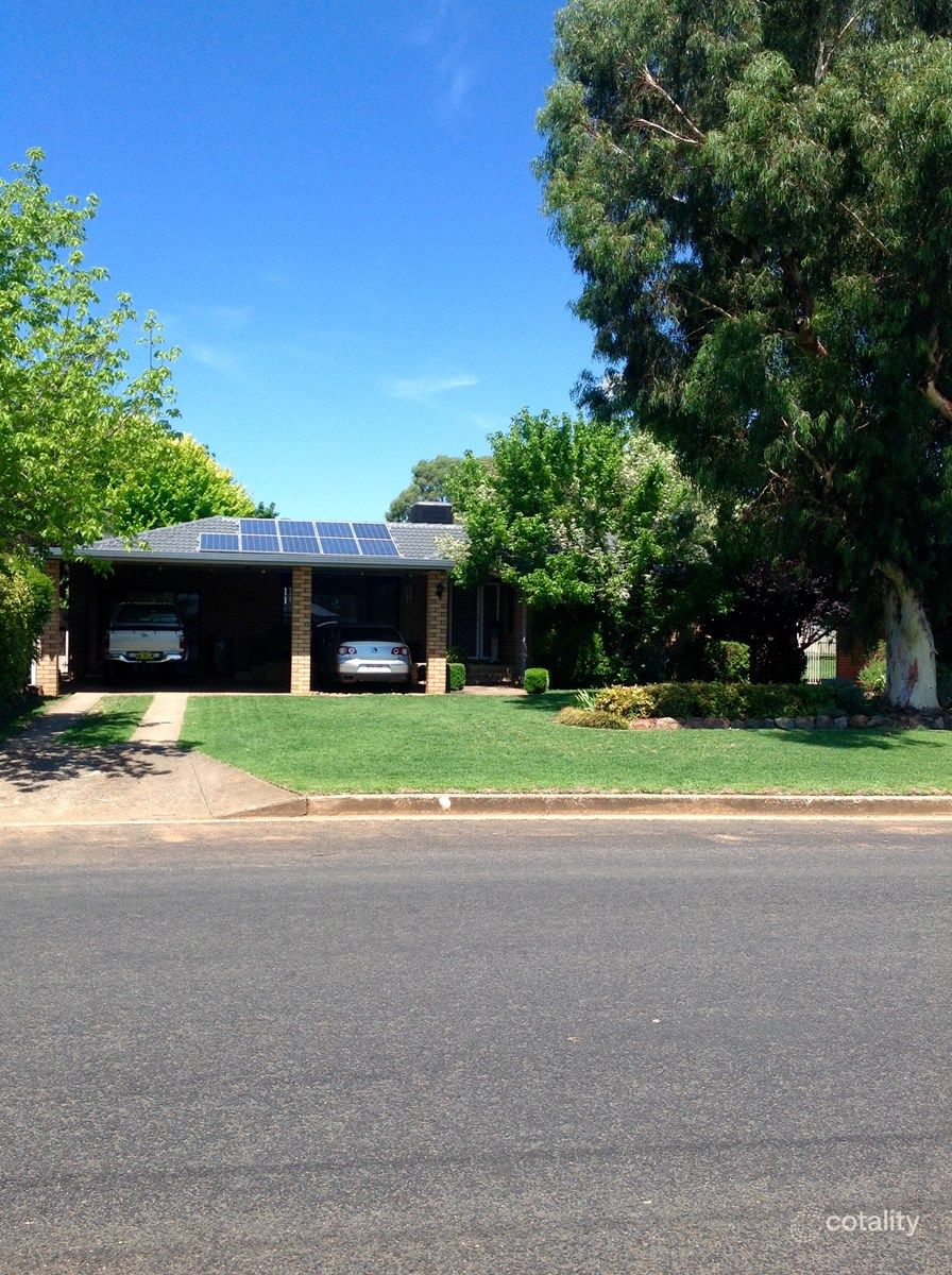 24 Waddell St, Canowindra, NSW 2804