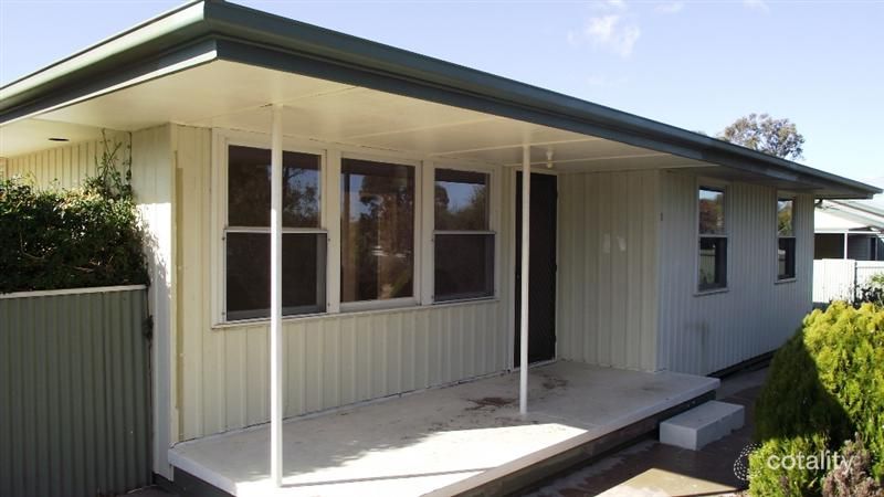 22 Bay Rd, Streaky Bay, SA 5680