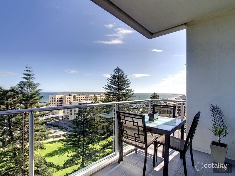 1004/25 Colley Tce, Glenelg, SA 5045