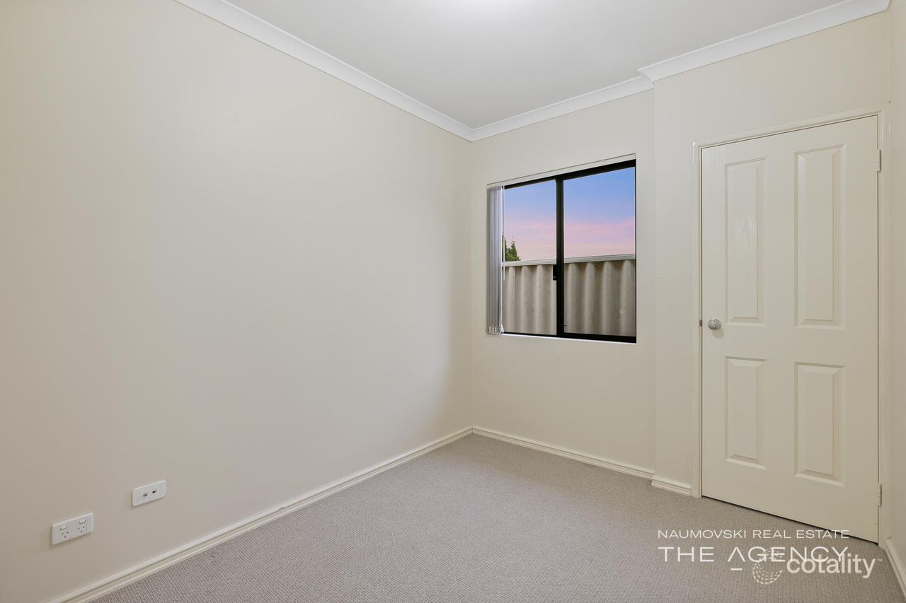 3b Hillsborough Dr, Nollamara, WA 6061