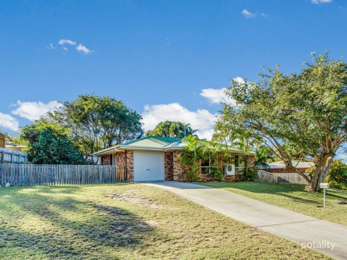 16 Curtis Ave, Boyne Island, QLD 4680