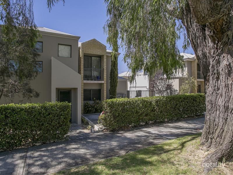 2/38 Comer St, Como, WA 6152