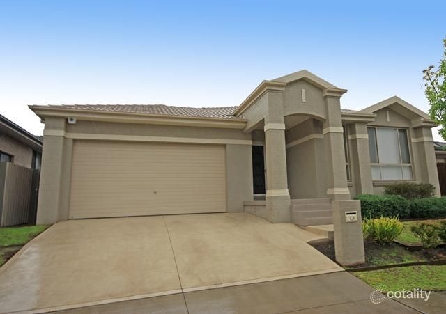 13 Marshall Ave, Spring Farm, NSW 2570
