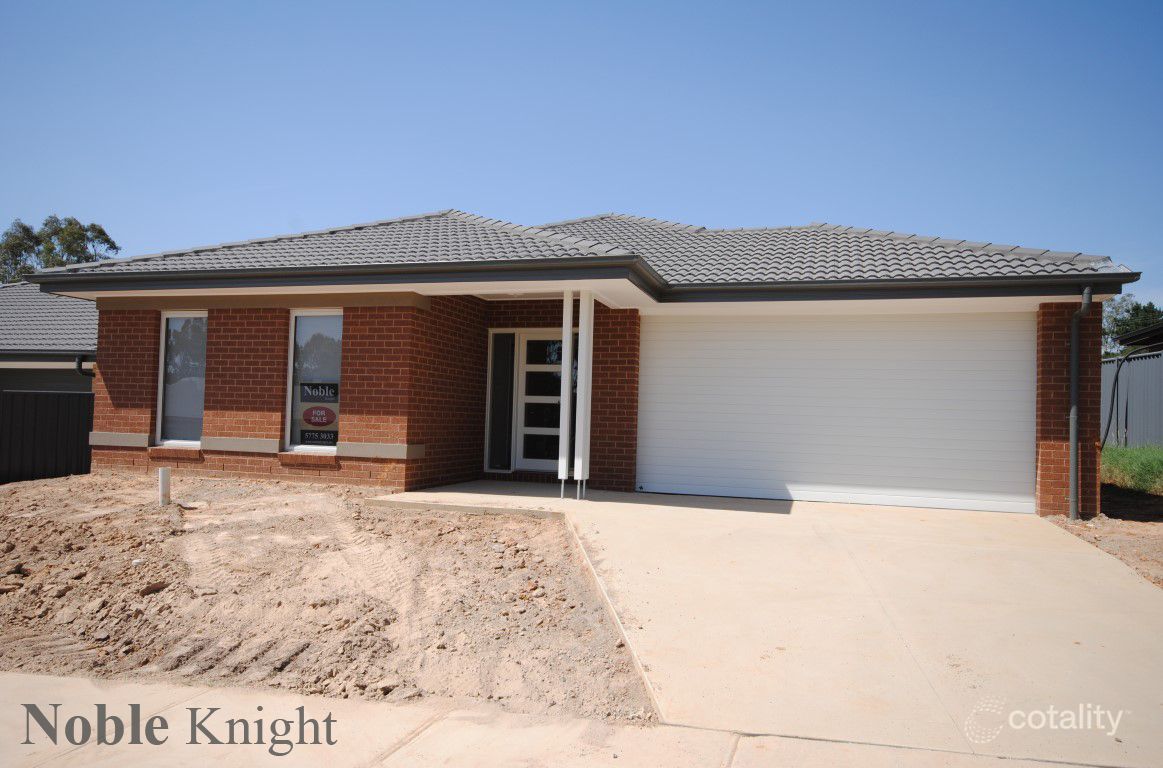 7 Peak Ct, Mansfield, VIC 3722