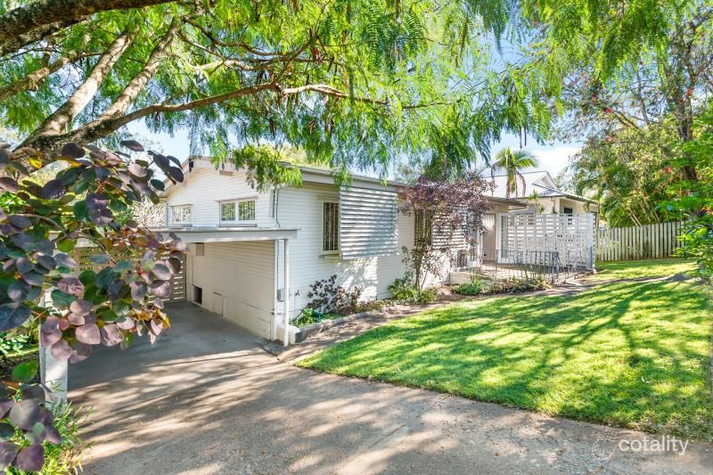 25 Bowers Rd S, Everton Hills, QLD 4053