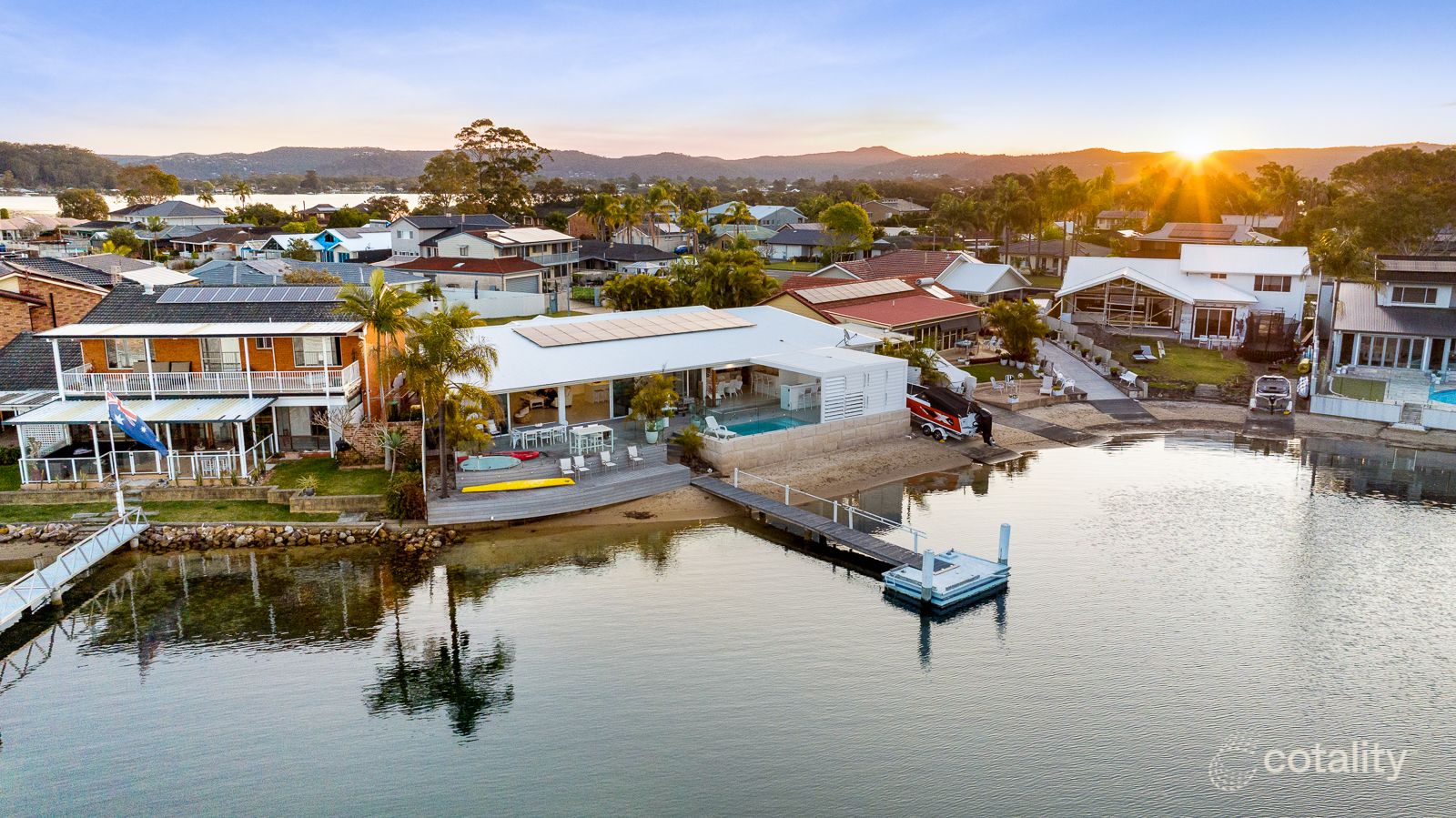 5 Mooring Pl, St Huberts Island, NSW 2257