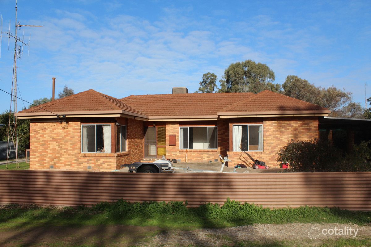 38 Murray Pde, Koondrook, VIC 3580