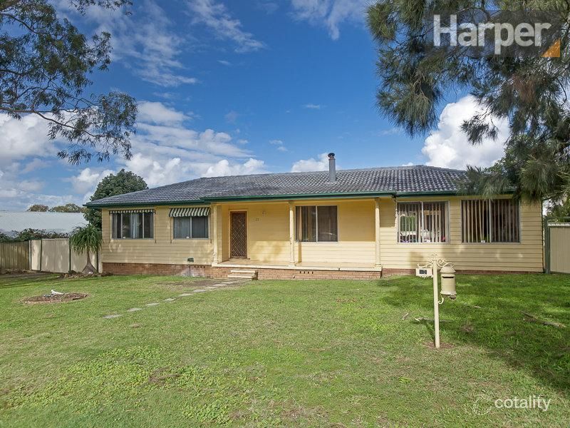 22 Gwen Pde, Raymond Terrace, NSW 2324