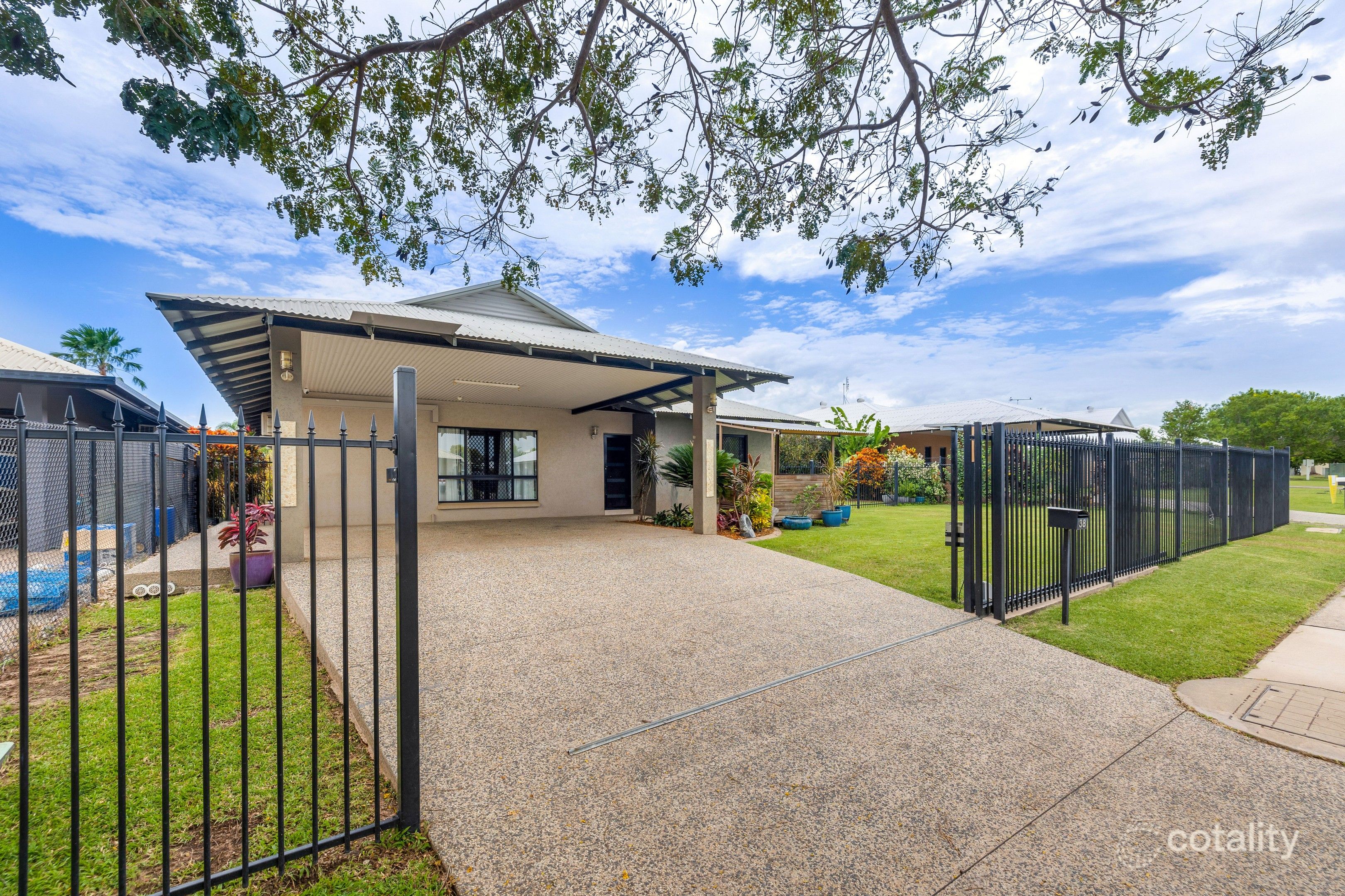 38 Wood Cres, Rosebery, NT 0832