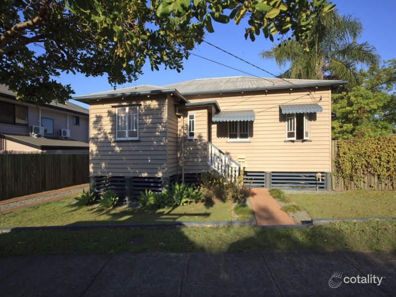 377 Bennetts Rd, Norman Park, QLD 4170