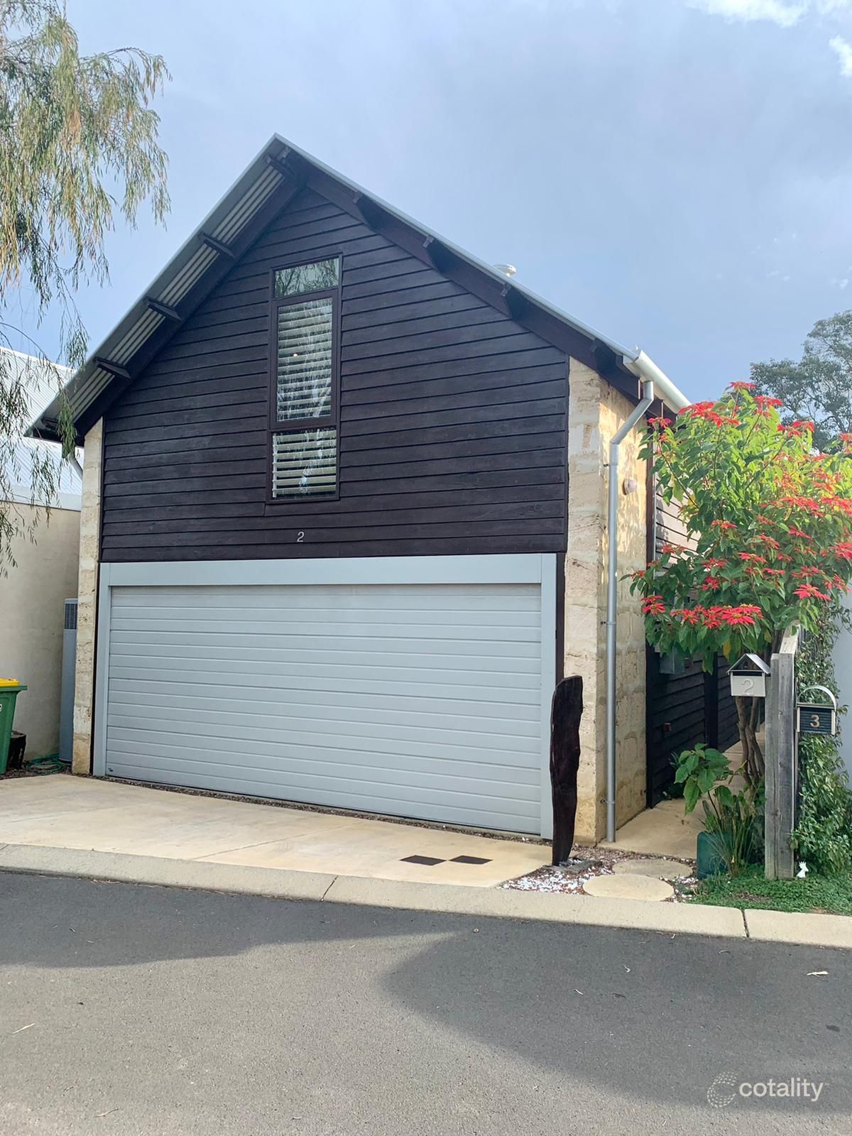 2/37 Village Grn, Margaret River, WA 6285