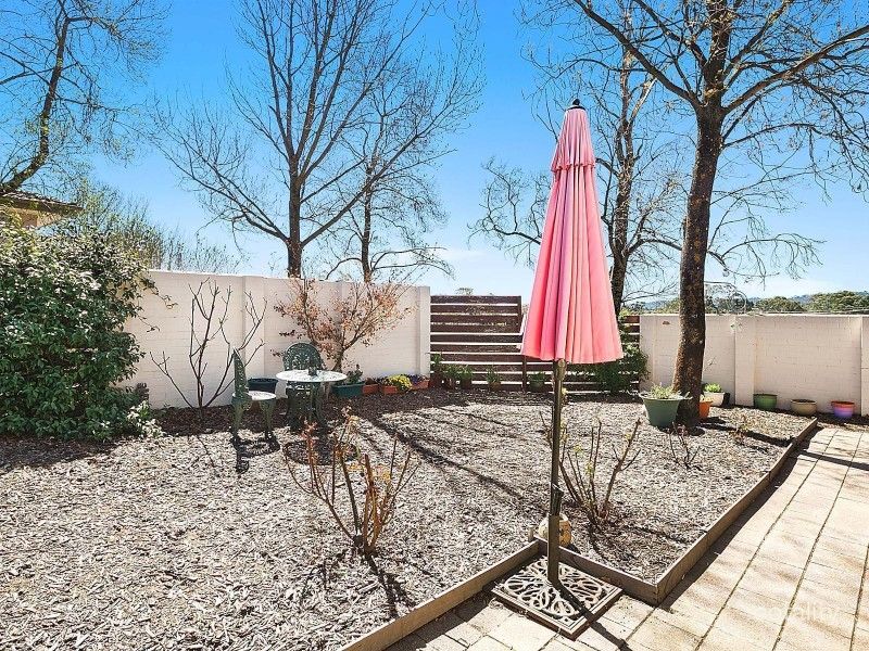 4/6 Kemsley Pl, Pearce, ACT 2607