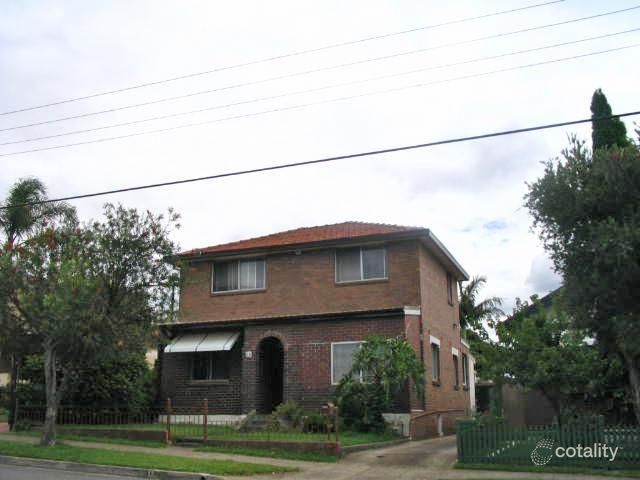 13 Hillcrest St, Wiley Park, NSW 2195