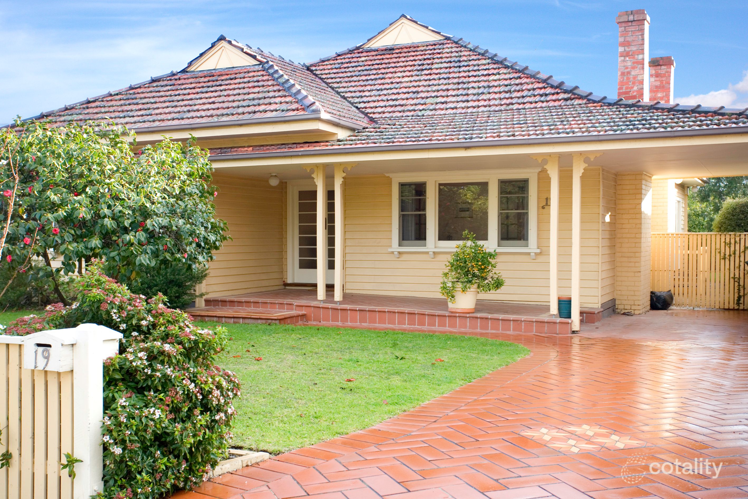 19 Hall St, Mckinnon, VIC 3204