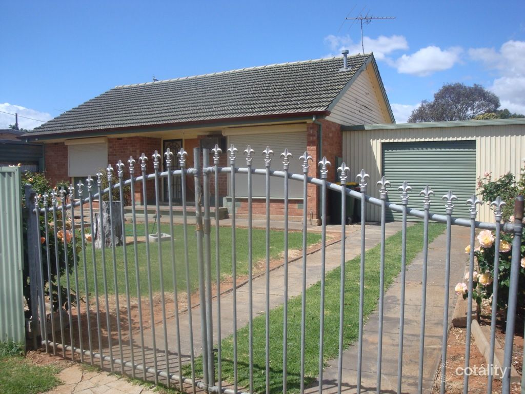16 Walpole St, Davoren Park, SA 5113