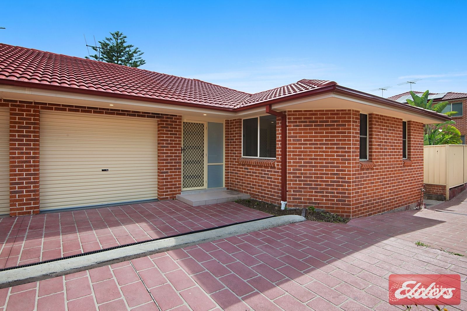12a Tungarra Rd, Girraween, NSW 2145