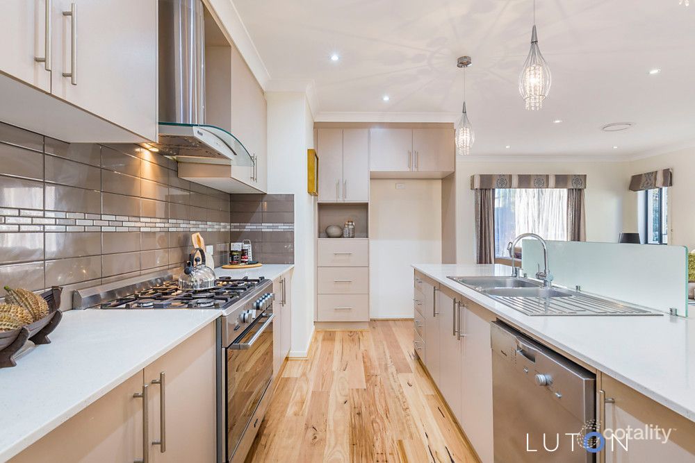 32 Oodgeroo Ave, Franklin, ACT 2913