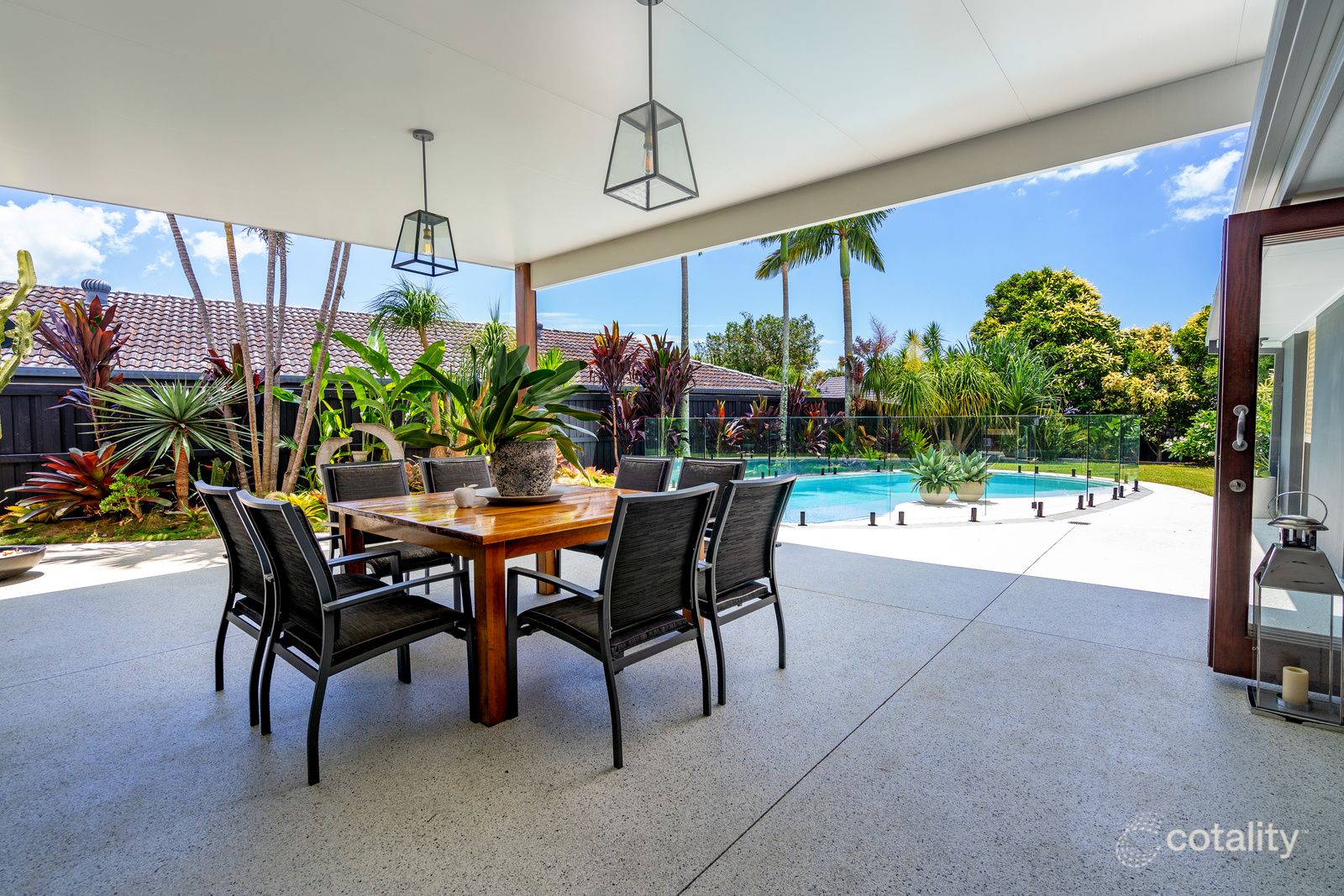 25 Huntingdale Cres, Robina, QLD 4226