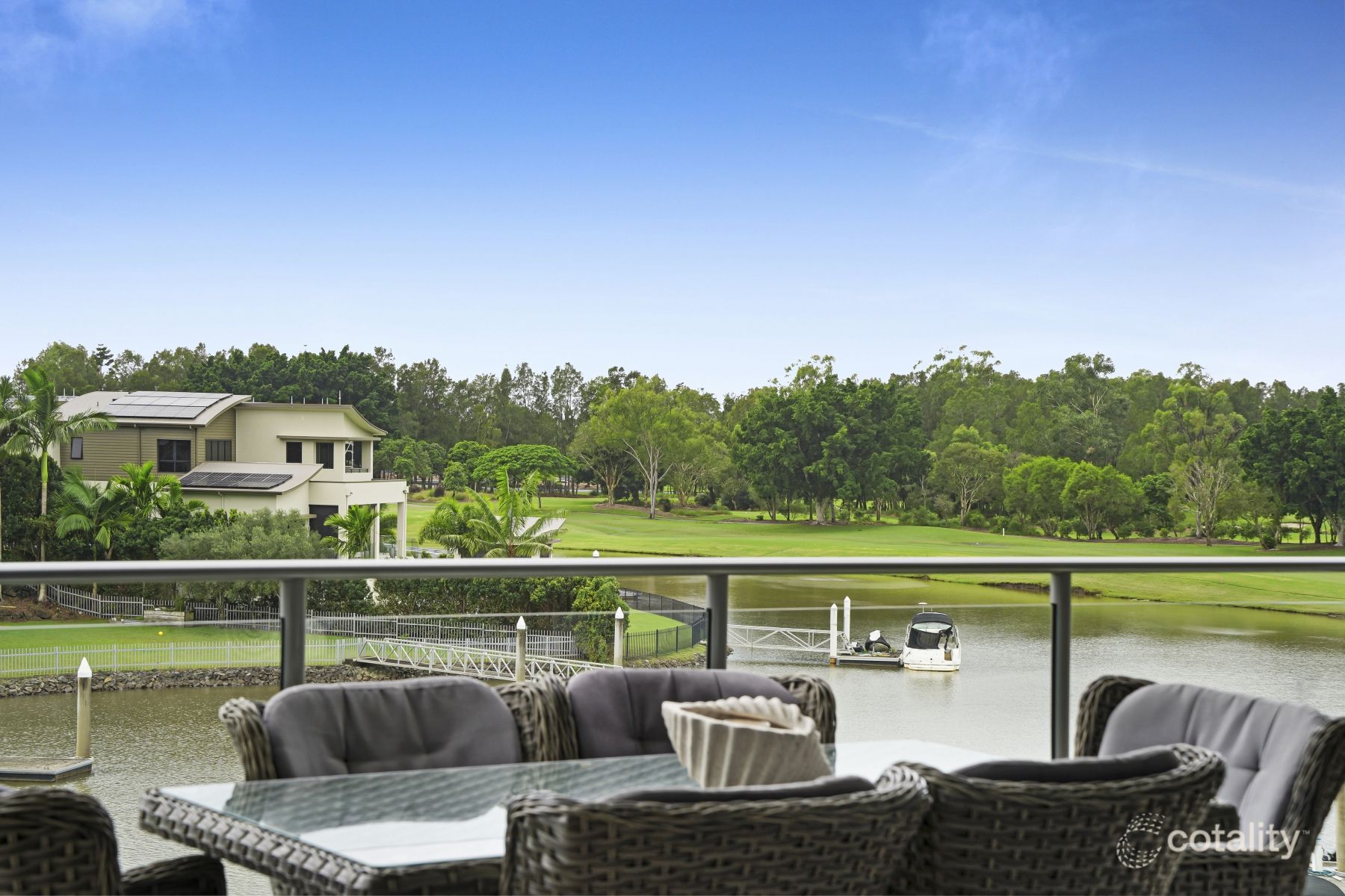 132/135 Lakelands Dr, Merrimac, QLD 4226