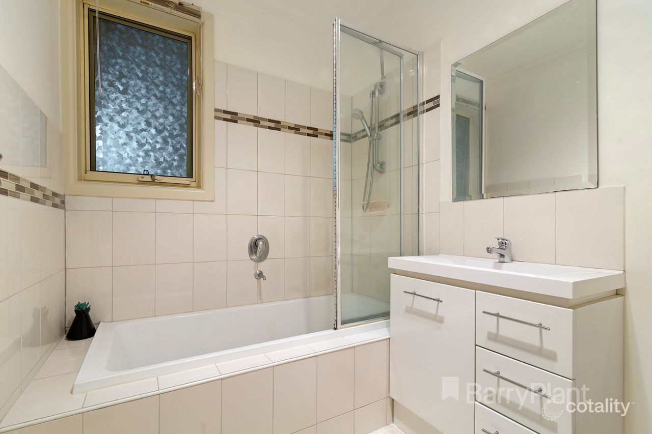 6 The Crest, Watsonia North, VIC 3087