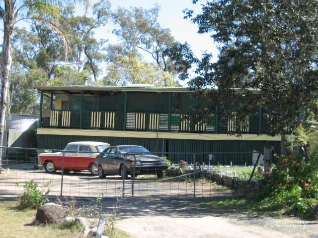 213 Lakes Dr, Laidley Heights, QLD 4341