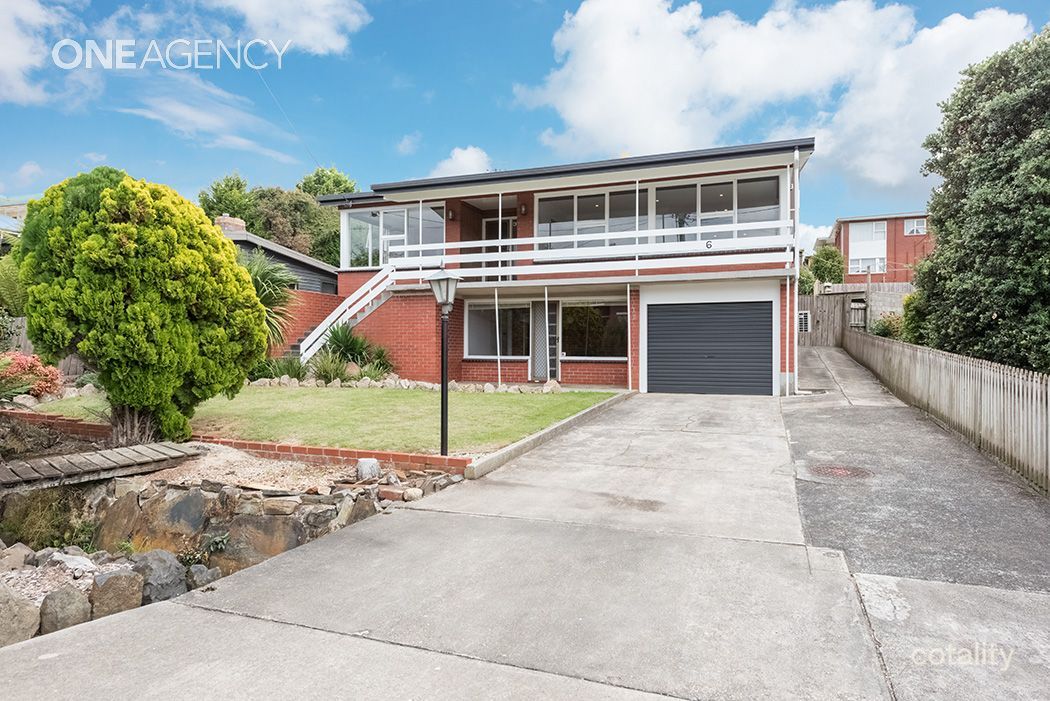 6 West Park Gr, Parklands, TAS 7320