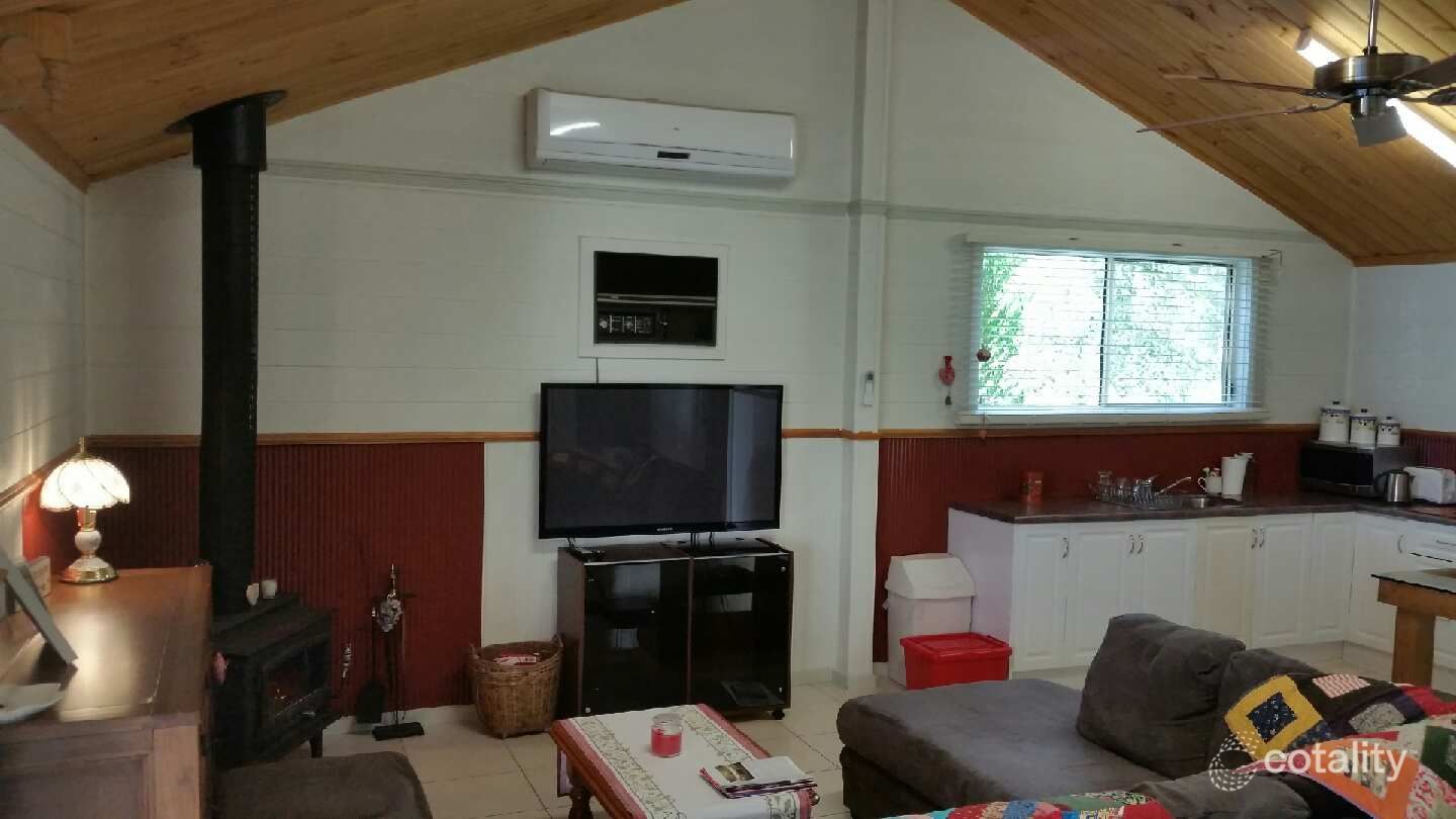 43 West Bridge Rd, Glenburn, VIC 3717