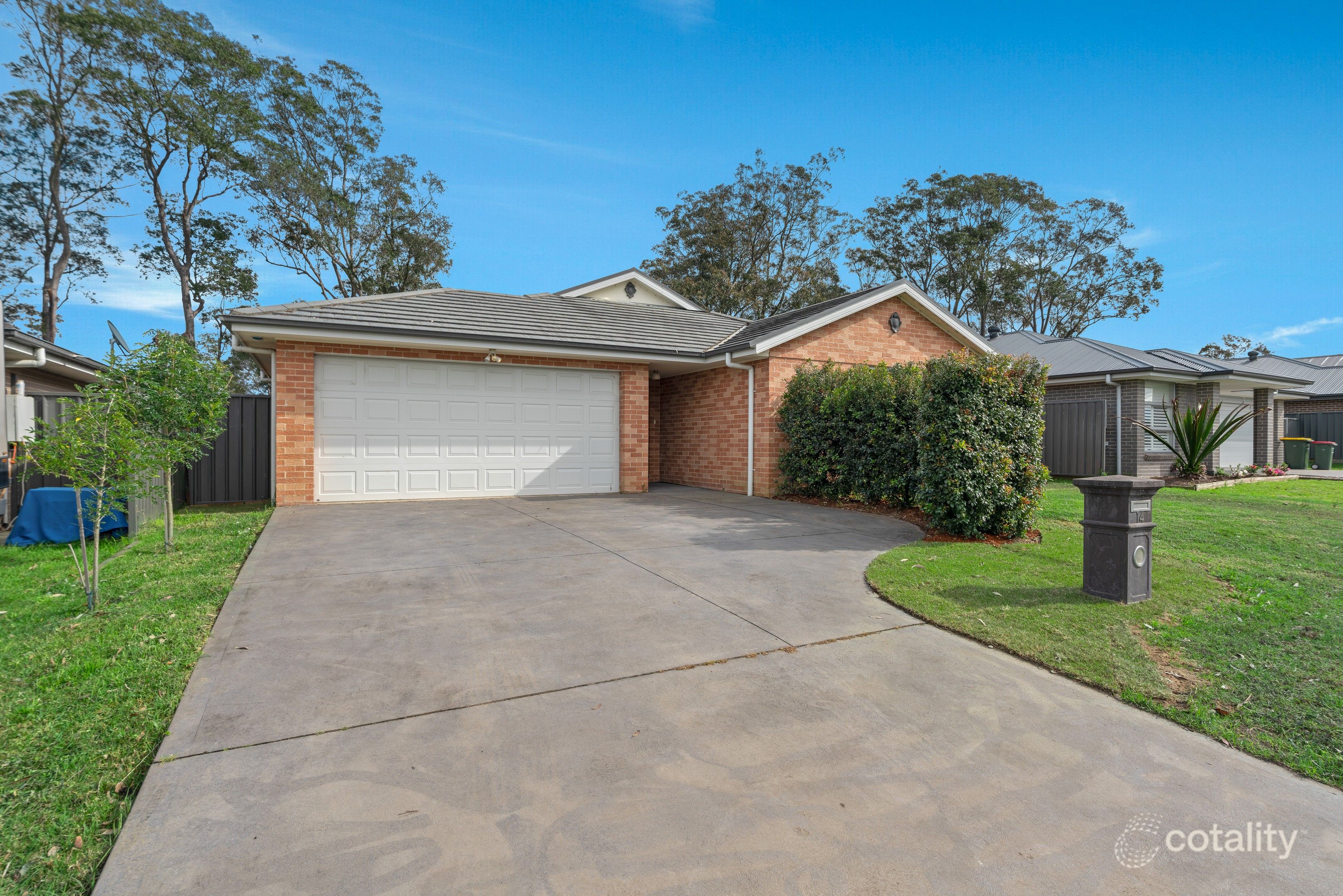 14 Bowerbird St, South Nowra, NSW 2541