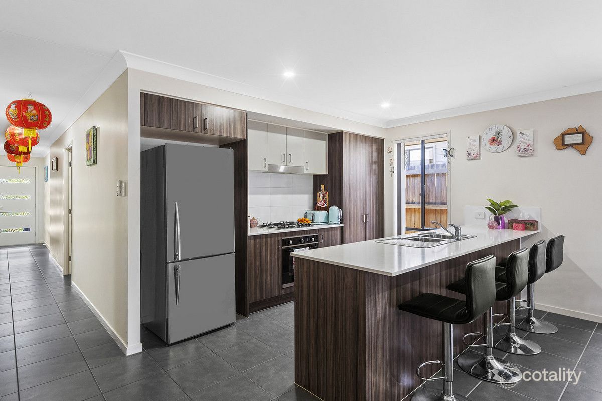 7 Aspen Way, Arundel, QLD 4214