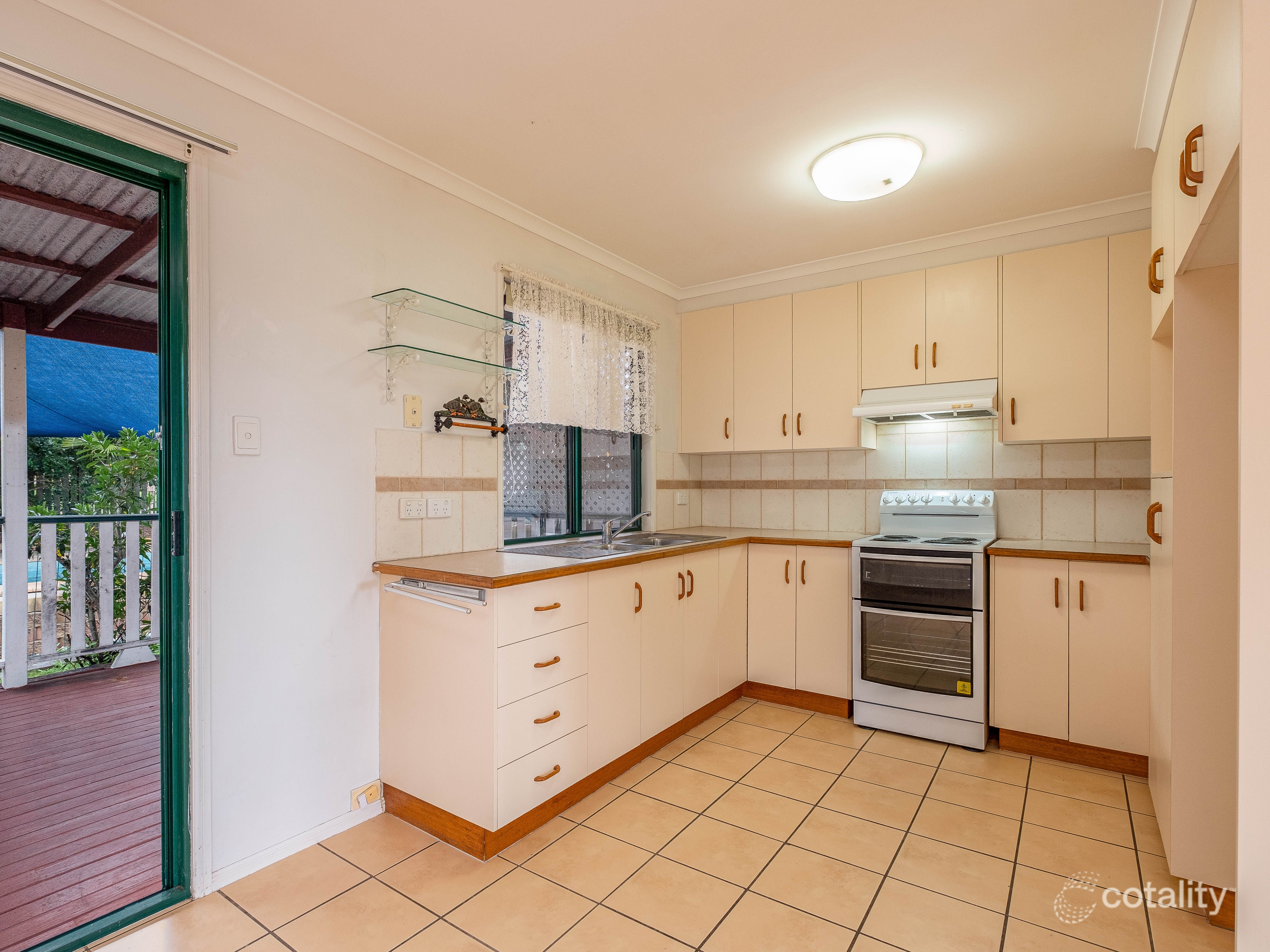 11 Walsh Ct, Monkland, QLD 4570