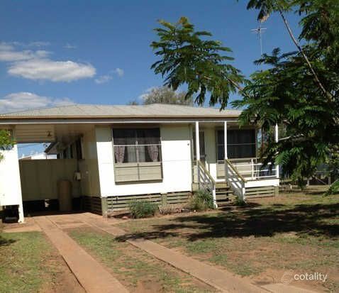 17 Bauhinia St, Blackwater, QLD 4717