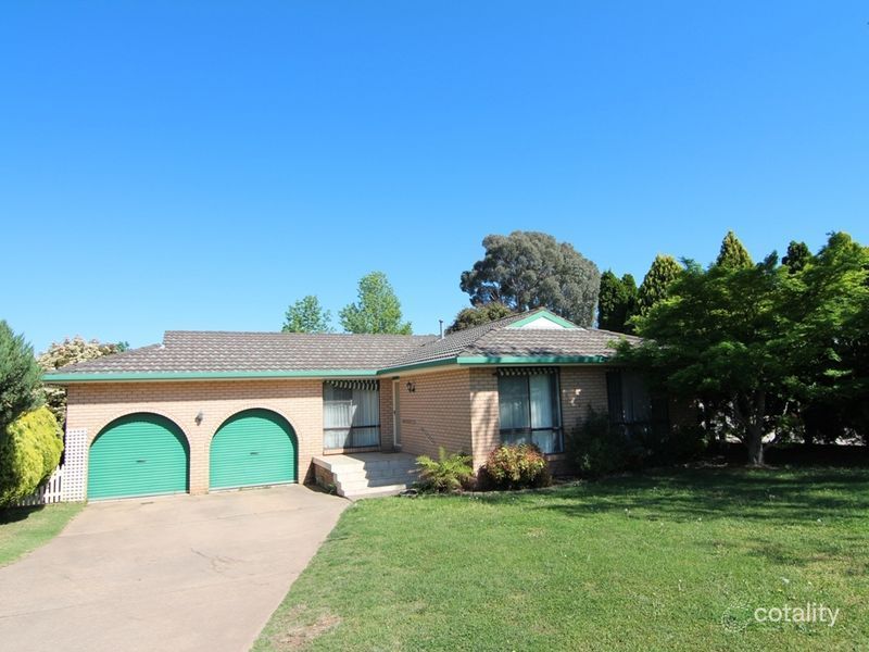 11 Rawle Ave, Orange, NSW 2800