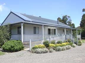 21 Palm Gr, Morwell, VIC 3840