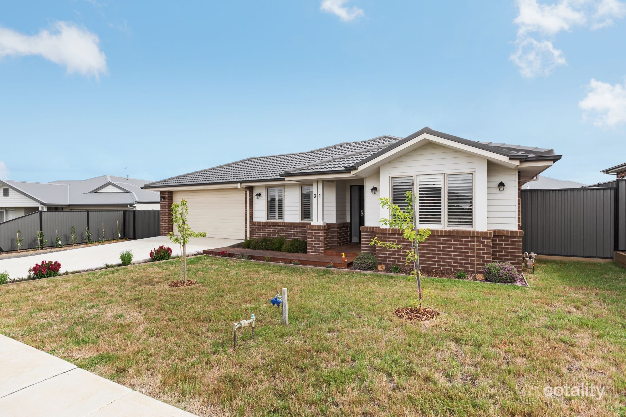 31 Triandra Ave, Romsey, VIC 3434