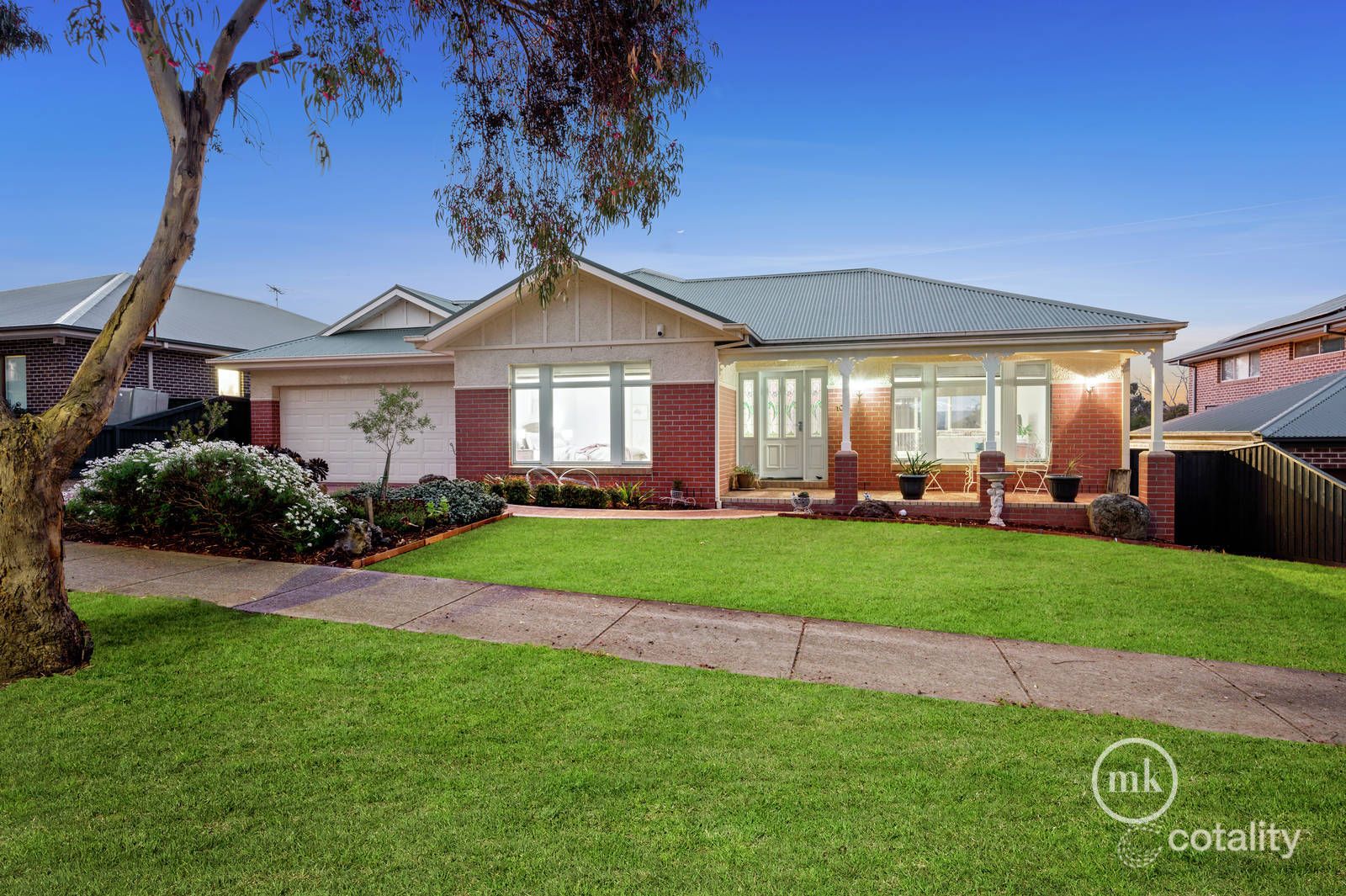 10 Timbertop Dr, Doreen, VIC 3754