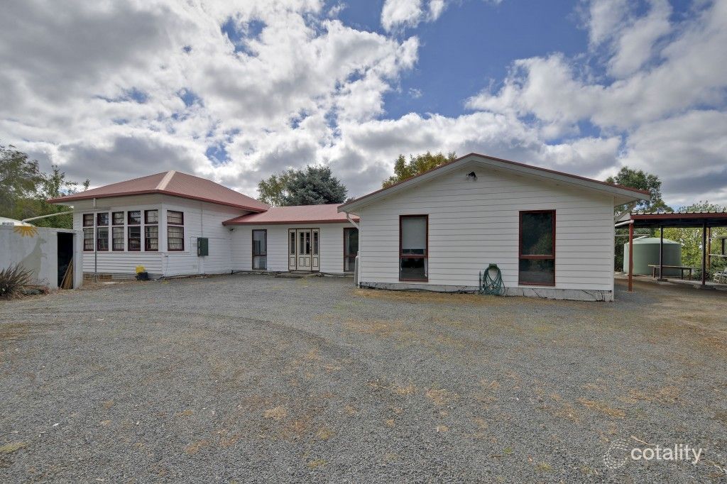 925 Jeeralang West Rd, Jeeralang, VIC 3840