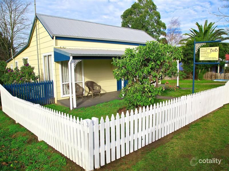 5 Brennan St, Mirboo North, VIC 3871