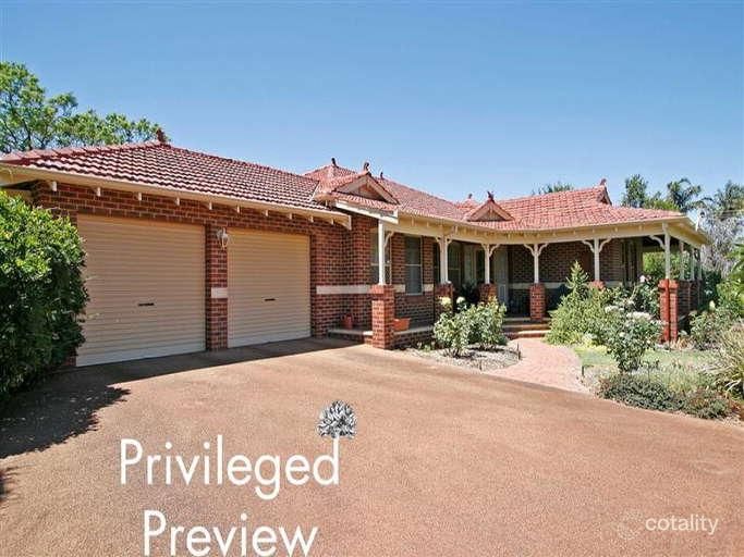 68 Ryan Way, Lesmurdie, WA 6076