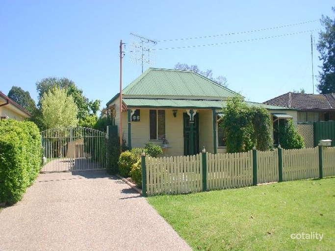 3 Loftus St, Regentville, NSW 2745