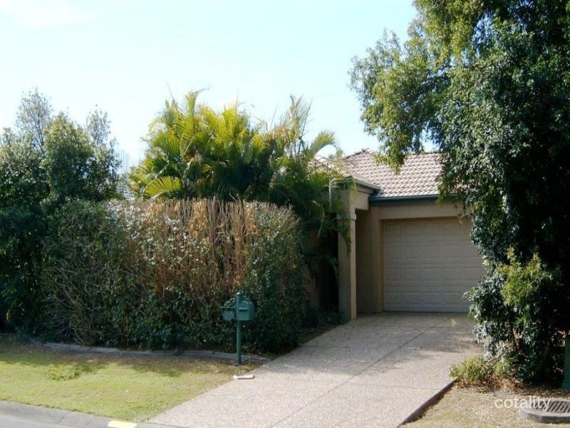 4 Hialeah Cres, Helensvale, QLD 4212