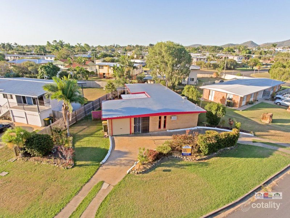 105 Menzies St, Park Avenue, QLD 4701