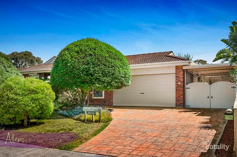 26 Renou Rd, Wantirna South, VIC 3152