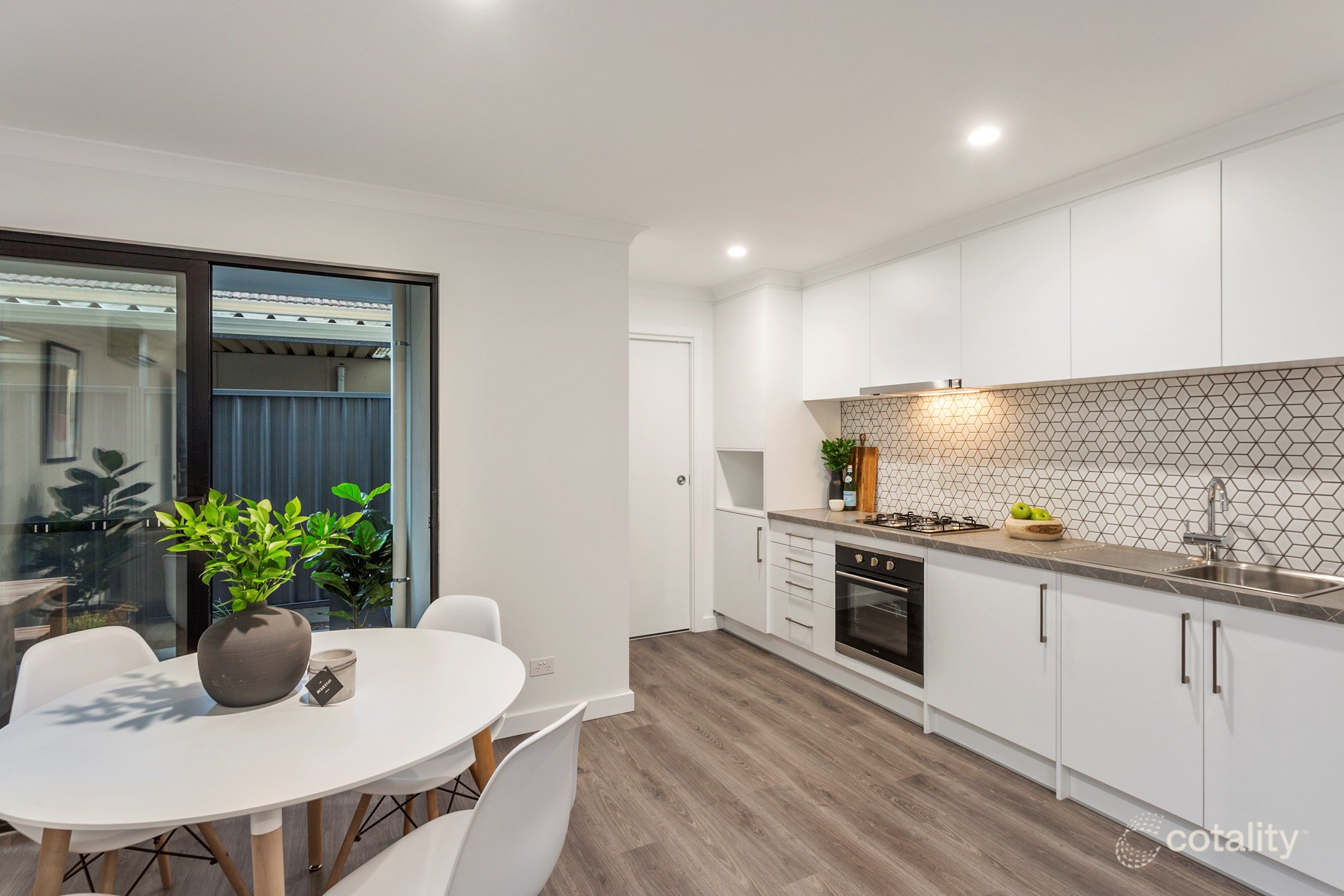 6/33 Tapleys Hill Rd, Hendon, SA 5014