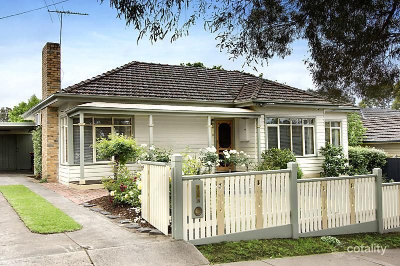 18 Ruby St, Essendon West, VIC 3040