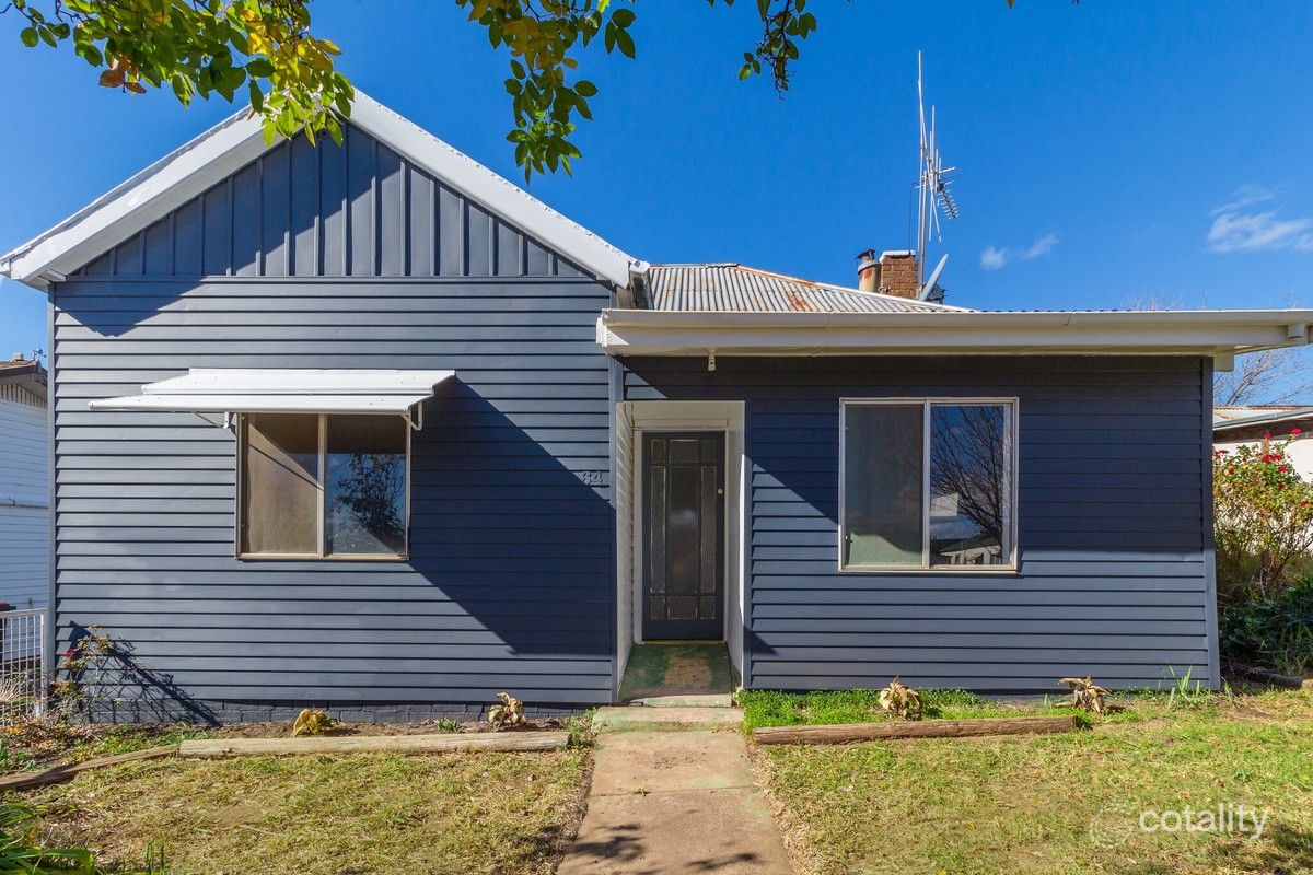 64 Phillip St, Molong, NSW 2866