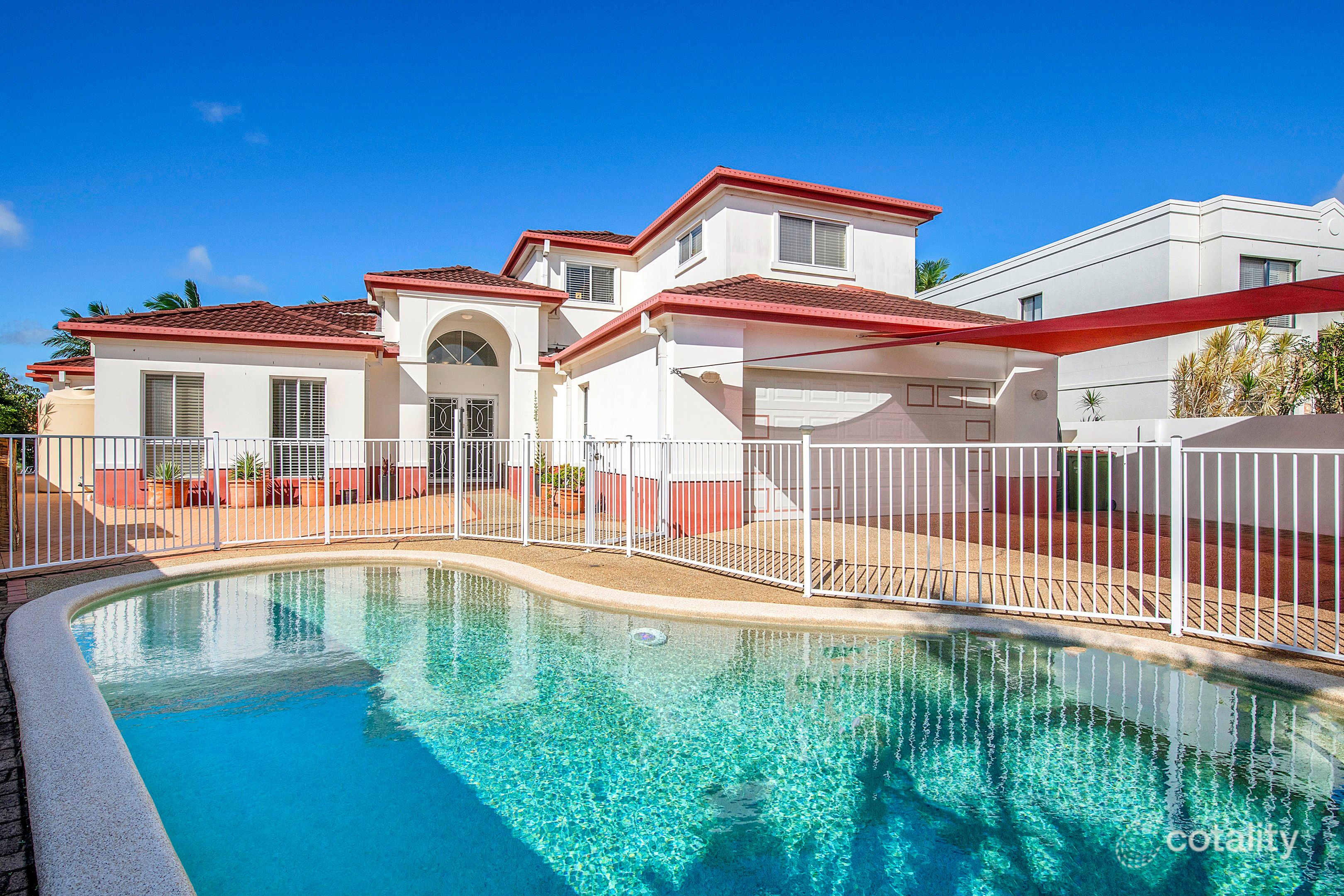 43 Portobello Dr, Mermaid Waters, QLD 4218