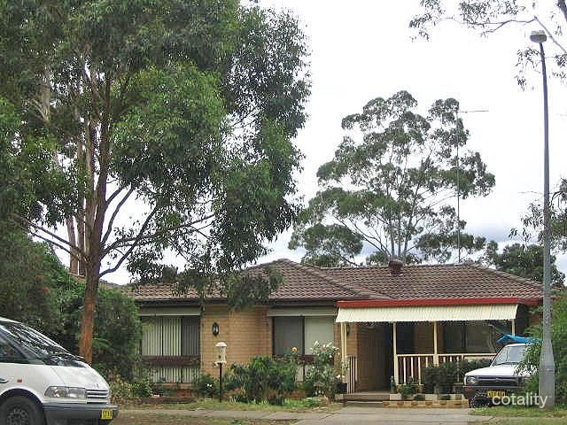 9 Nellie Stewart Dr, Doonside, NSW 2767