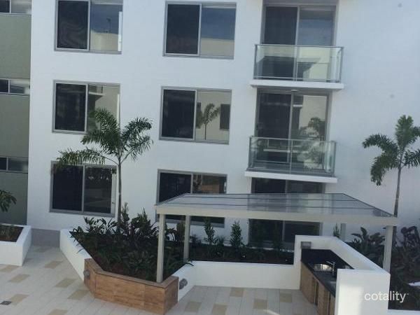 1104/6-8 Waterford Ct, Bundall, QLD 4217